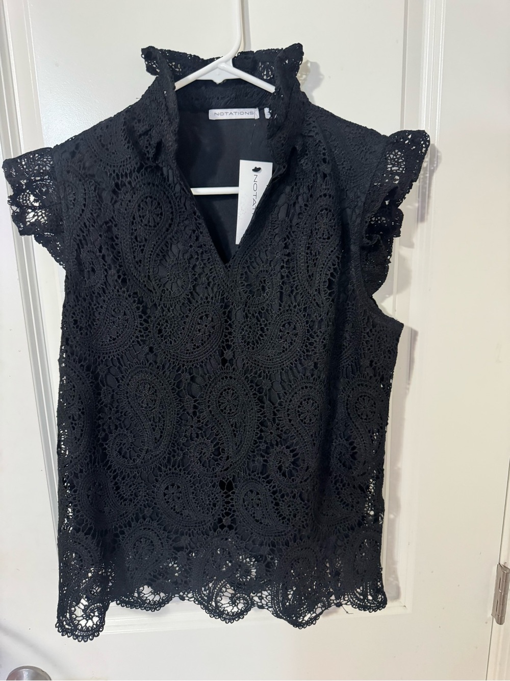 Notations Black Paisley Crochet Lace V-Neck Shell